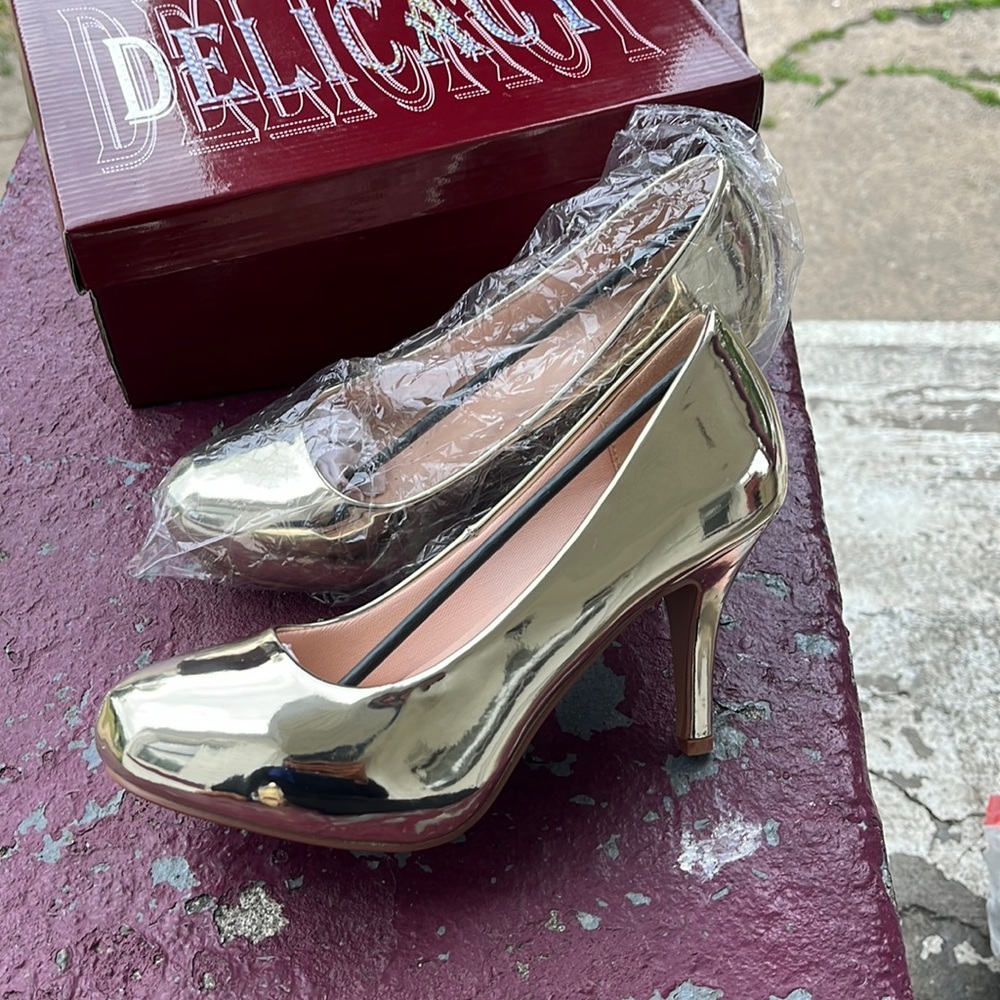Brand new gold heels